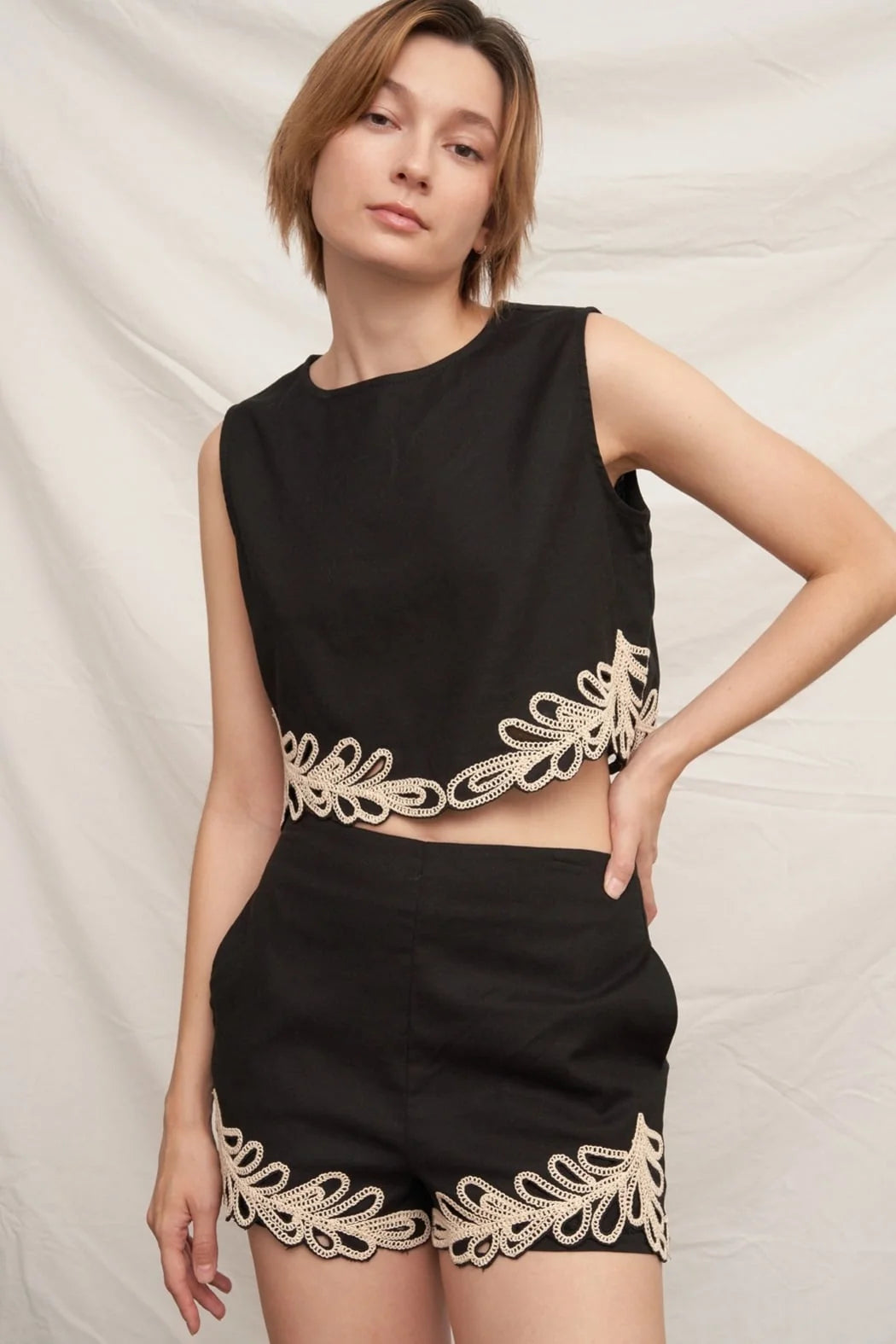 Detailed Darling set