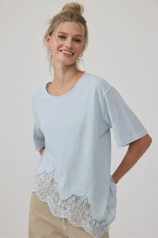 LACE HEM TOP
